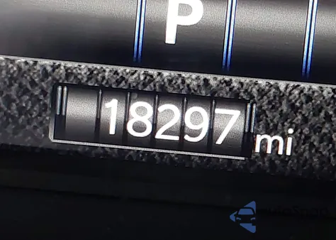 2025 Ram 1500 Big Horn 4X4 5'7 Box from USA, damaged, VIN 1C6SRFFP6SN581376